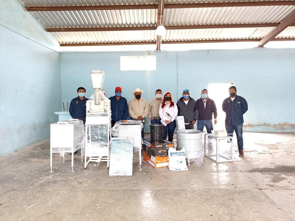 UAdeC Apoya a Comunidades Rurales Productoras de Cer a de Candelilla con Equipamiento y Capacitación 7
