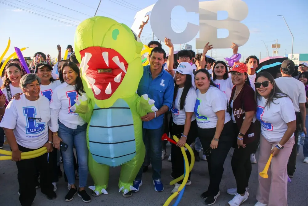 Desfile de Bienvenida 20
