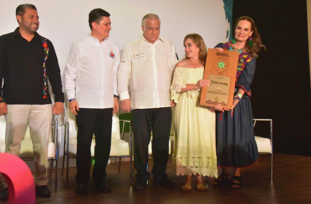 004 RECIBE COAHUILA PREMIOS DE ‘LO MEJOR DE MÉXICO 2022’