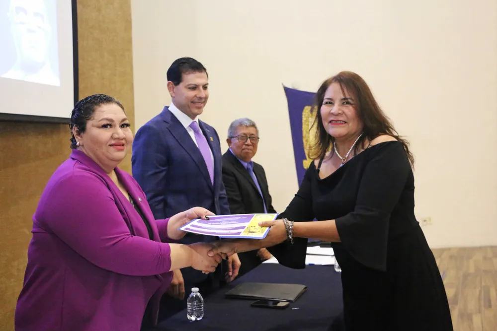 Medalla Mariano Narvaéz _9