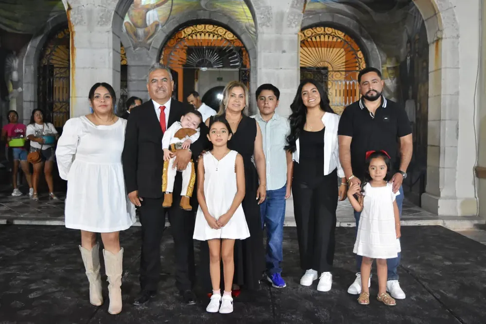 VICTOR LEIJA ENCABEZA CEREMONIA DEL GRITO D E INDEPENDENCIA EN CUATRO CIÉNEGAS (7)