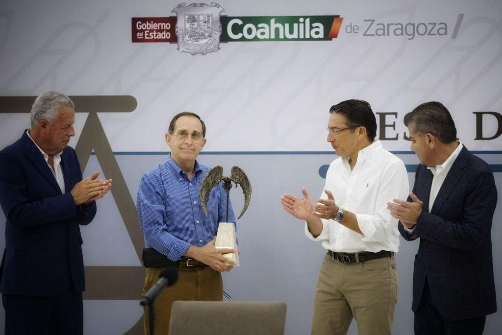 004 BUSCARA? MARS ENCUENTRO CON  AUTORIDADES DE ESTADOS UNIDOS