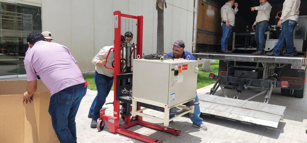 Facultad de Sistemas recibe equipo 3