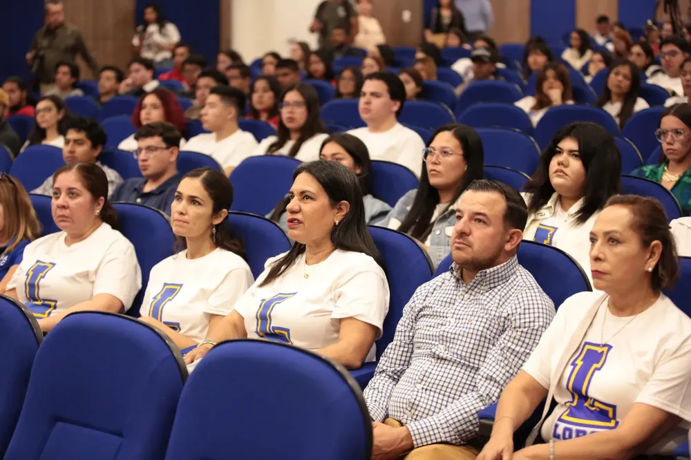 002 JÓVENES COAHUILENSES PROPONEN SOLUCIONES ANTE EL CAMBIO CLIMÁTICO EN EL CLIMATHON SALTILLO 2025