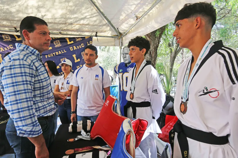 Brigada y Feria de Empleo _10
