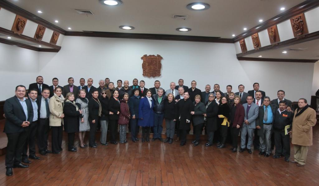 003 ACUERDAN MARS Y NUEVA DIRIGENCIA DE LA SECCI ÓN 38 FORTALECER LA EDUCACIÓN EN COAHUILA