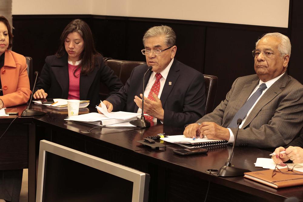 Comparece Rector Ante el Congreso del Estado 7