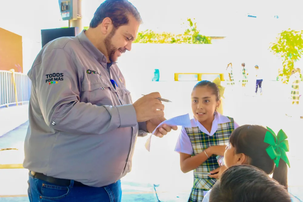 WhatsApp Image 2025-05-20 at 1.27.01 p.m.