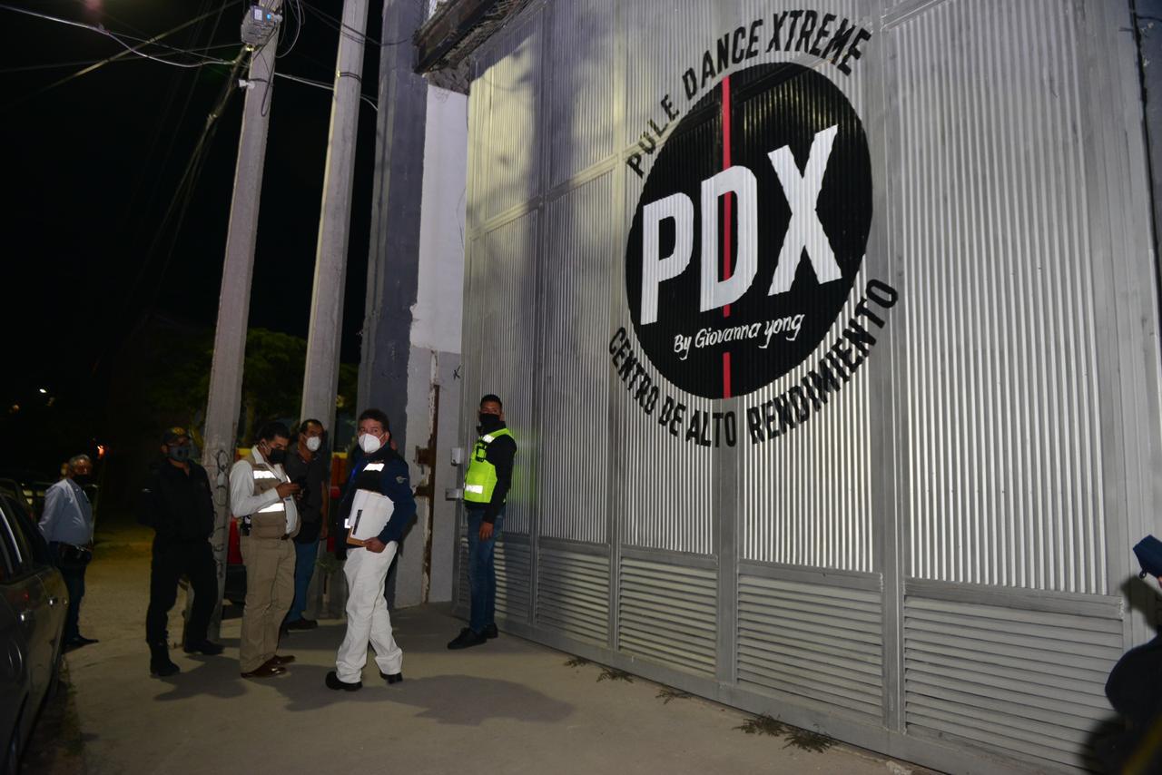 005 ESTADO Y MUNICIPIO CLAUSURAN RESTAURANTE