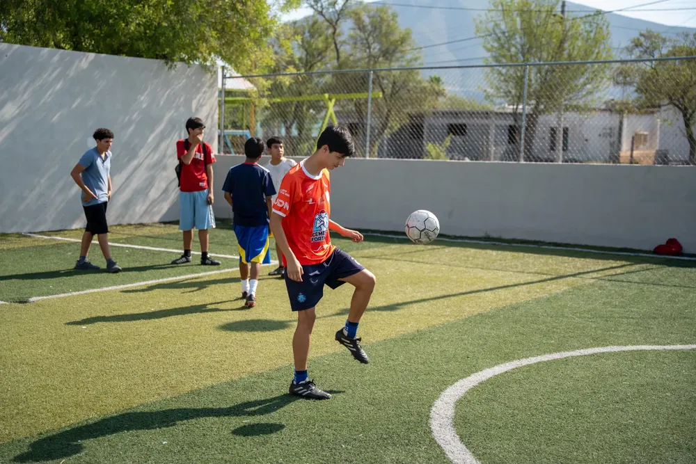 ARRANCA YESICA SIFUENTES EL PROGRAMA ? TORNEO DE FUTBOL EN TU COLONIA” (2)