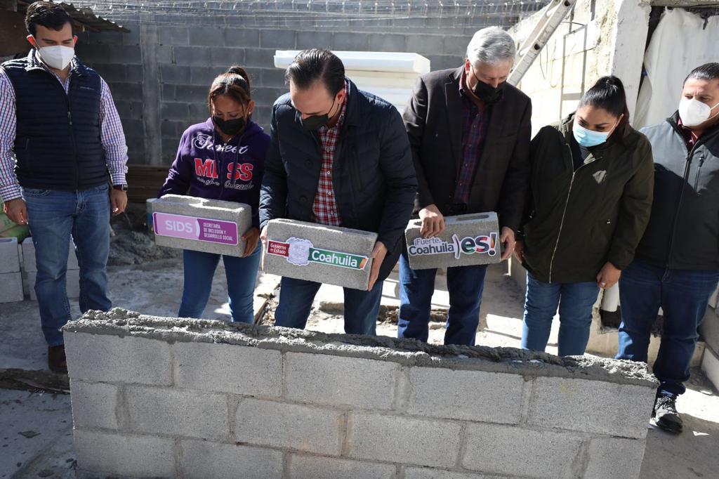 004 INICIAN EN SALTILLO PROGRAMA DE MEJORA DE VIVIENDA PARA MUNICIPIOS DE COAHUILA