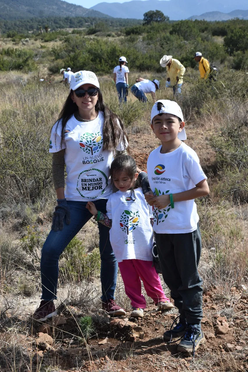 004 FUNDACIO?N AZTECA, HEINEKEN Y SMA SUMA N ESFUERZOS POR UN COAHUILA MÁS VERDE