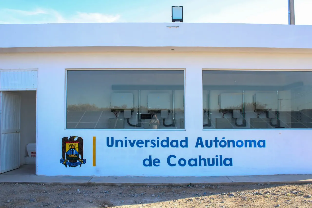 Pavimentación y Paneles Solares 7