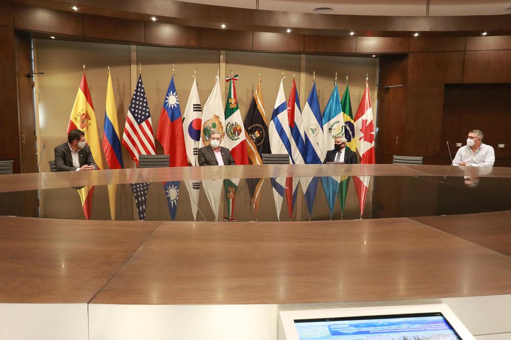 Entrega de Resultados del Exam en de Admisioìn en Linea 5