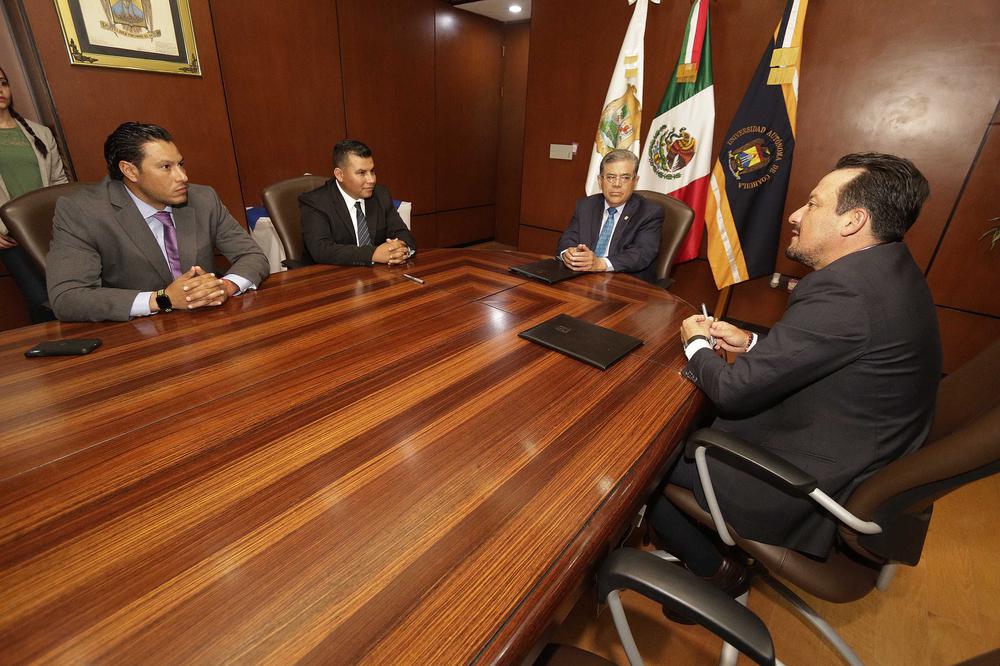 Firma Convenio UAdeC con la LMB 5